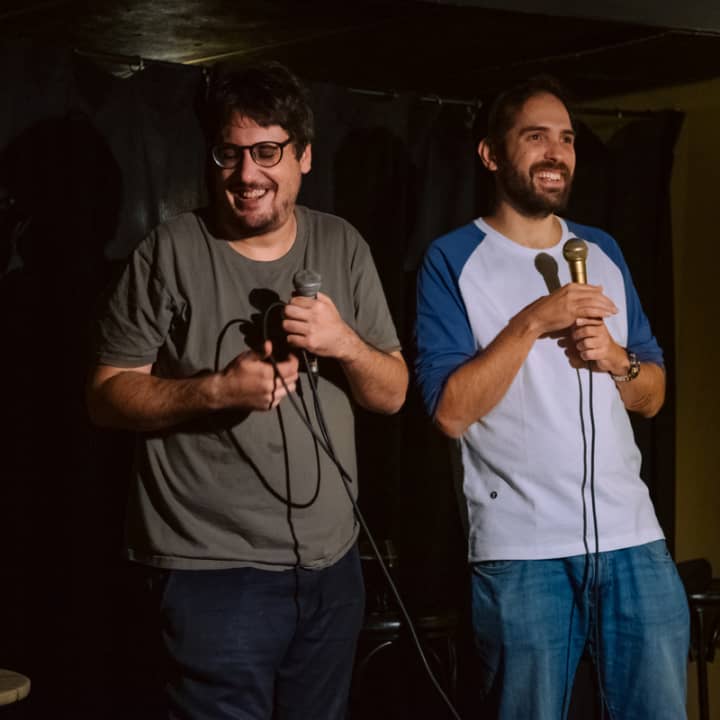 Bumping Mics: show de comedia en El Medi, Barcelona