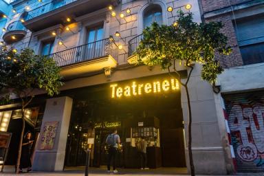 Foto de Teatreneu por Attique Hashmi
