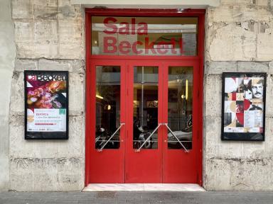 Foto de Sala Beckett por Ronald Manrho