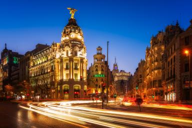 Foto de Gran Vía por Nico Trinkhaus